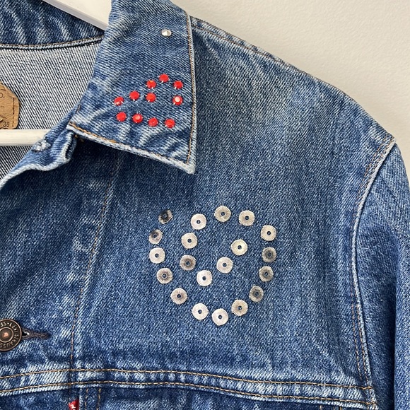 Levi’s Rhinestone Handmade Jean Jacket - Size 38 / L - Picture 4 of 11